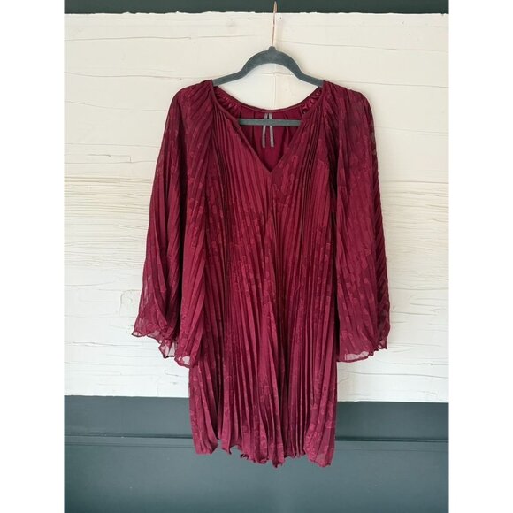 Anthropologie | XS | Toulon Pleated Kimono Sleeve Dress – Burgundy - Picture 2 of 7